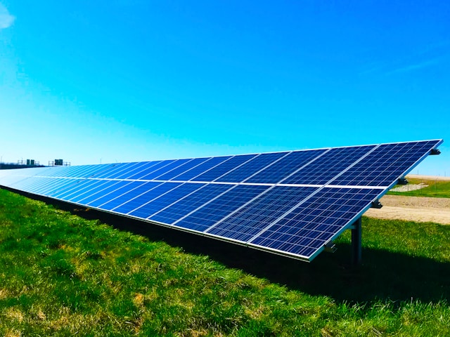12 Rules Every Solar Panel Contractor Follows