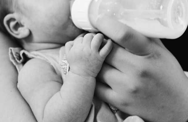 Momcozy Bottle Washer How Automated Bottle Cleaning Can Make Daily Baby Care Easier